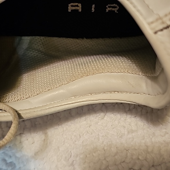 Nike Air series 6e Mens Size 11.  White with Black swish etc. - Picture 7 of 8